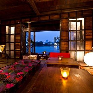 Loy La Long Hotel